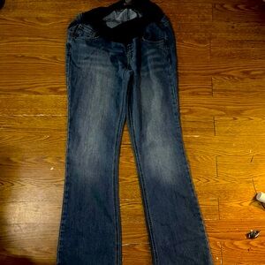 Women’s Straight Leg Maternity Jeans